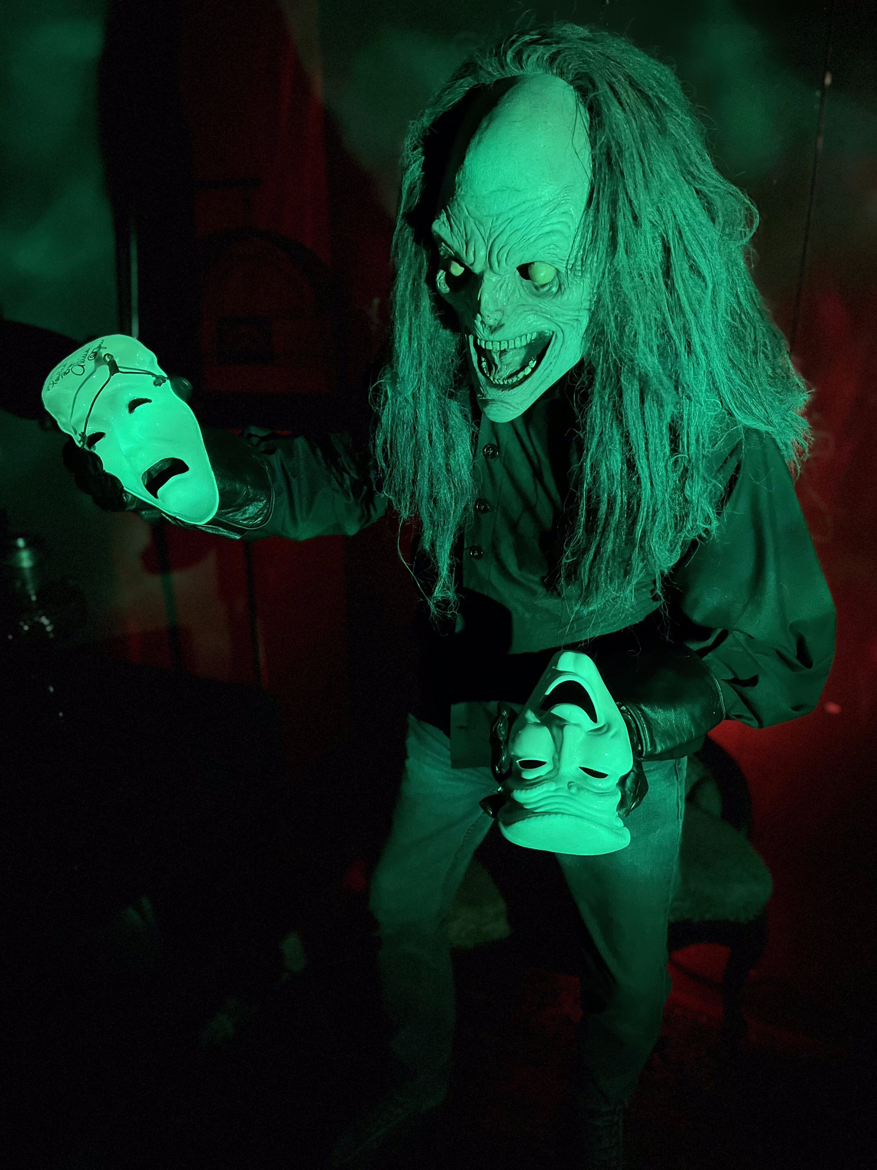 2022 - Haunted Theatre - Evil Clown