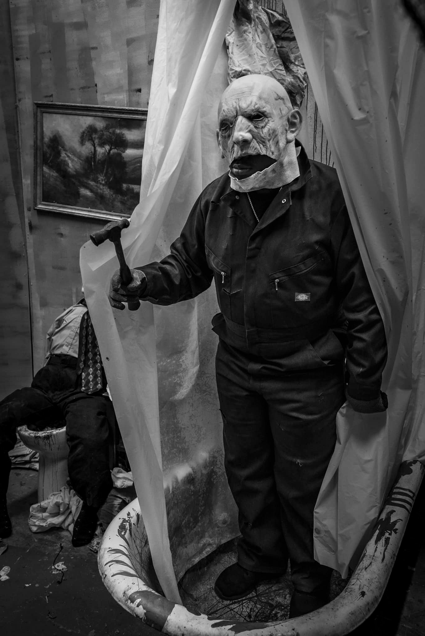 2023 - Haunted Theatre - Bathtub Creeper